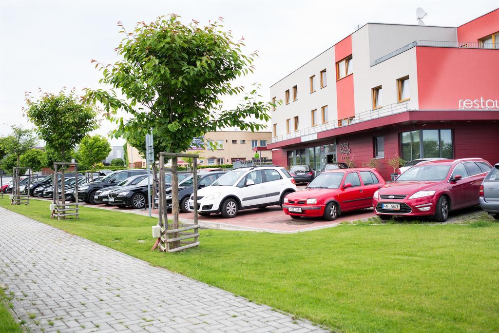 Hotel Lifestyle Praga Exterior foto