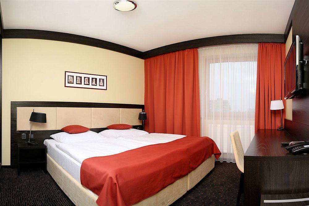 Hotel Lifestyle Praga Exterior foto